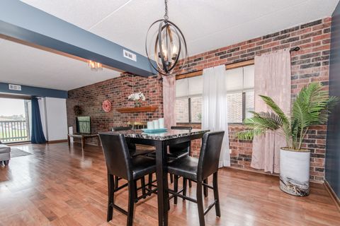 Tiny photo for 1504 Woodbridge Road #2E, Joliet, IL 60436 (MLS # 12496990)