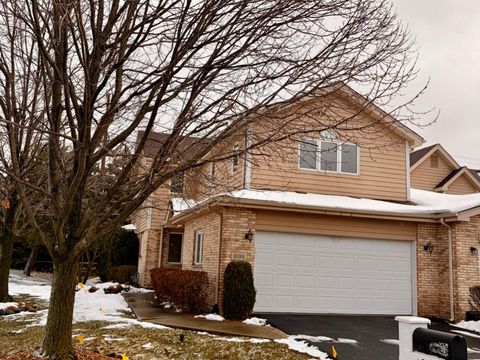 Photo of 19301 Enclave Lane, Tinley Park, IL 60487 (MLS # 12546154)
