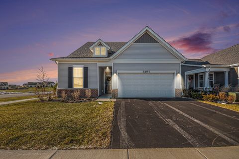 Tiny photo for 3207 Dove Mountain Drive, Aurora, IL 60503 (MLS # 12535950)