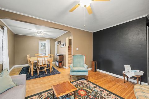 Tiny photo for 225 Sabin Street, Sycamore, IL 60178 (MLS # 12557072)