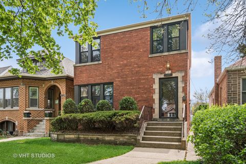 4849 W Catalpa Avenue Chicago IL 60630