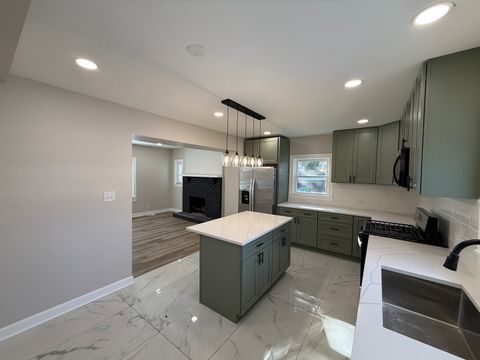 Tiny photo for 408 E End Avenue, Hillside, IL 60162 (MLS # 12555760)