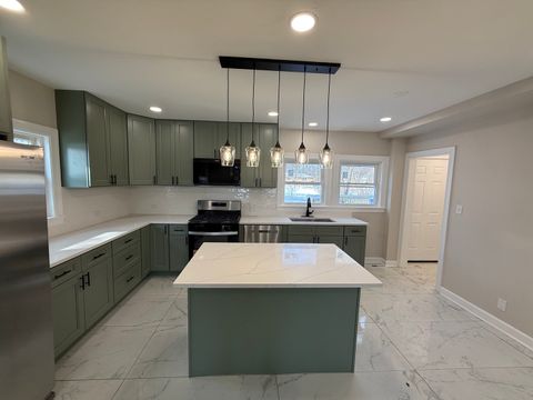 Tiny photo for 408 E End Avenue, Hillside, IL 60162 (MLS # 12555760)