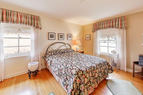 Tiny photo for 5630 N KENTON Avenue, Chicago, IL 60646 (MLS # 12585075)