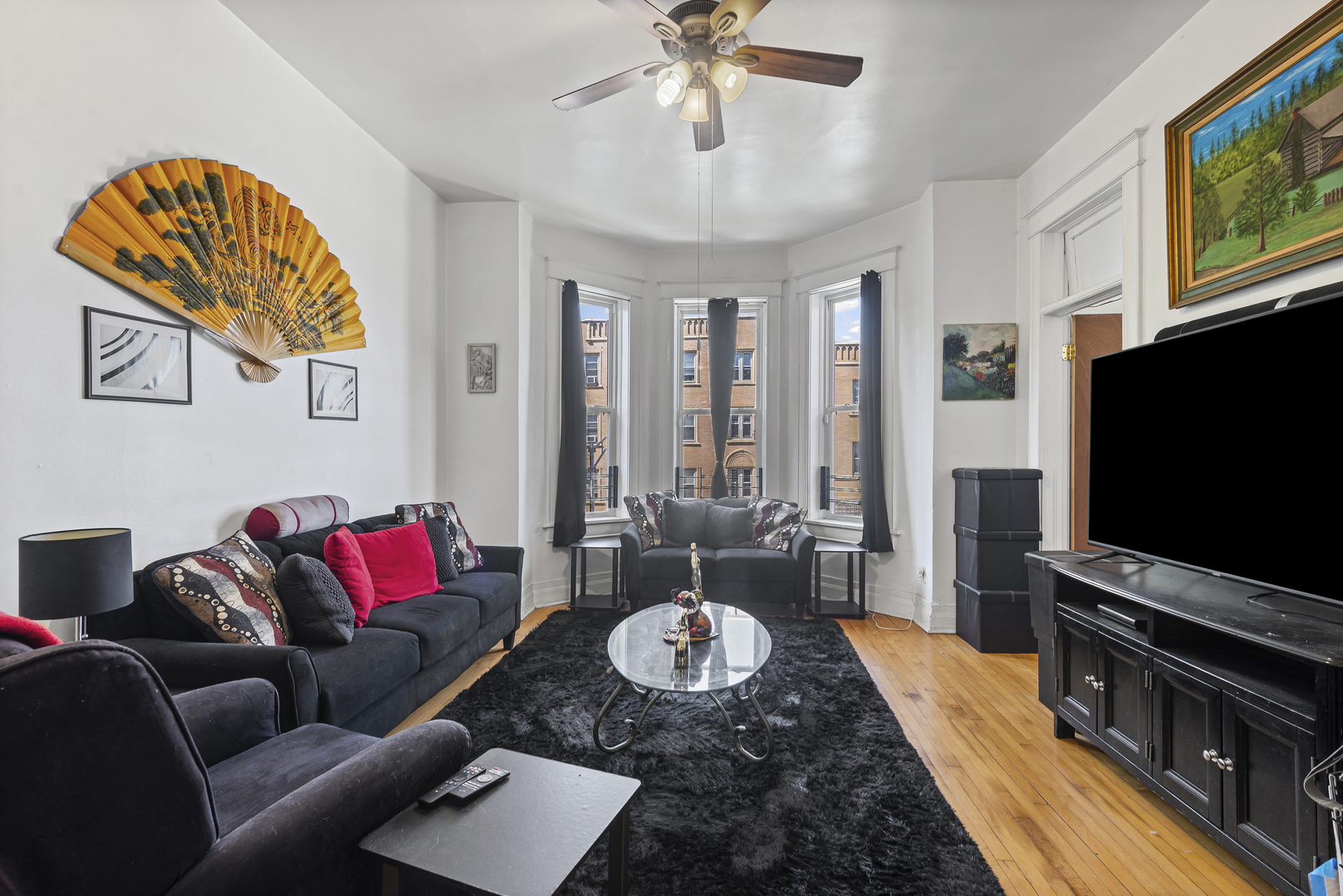 3535 S Hamilton Avenue