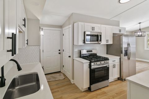 Tiny photo for 6305 Robert Road, Cary, IL 60013 (MLS # 12583914)