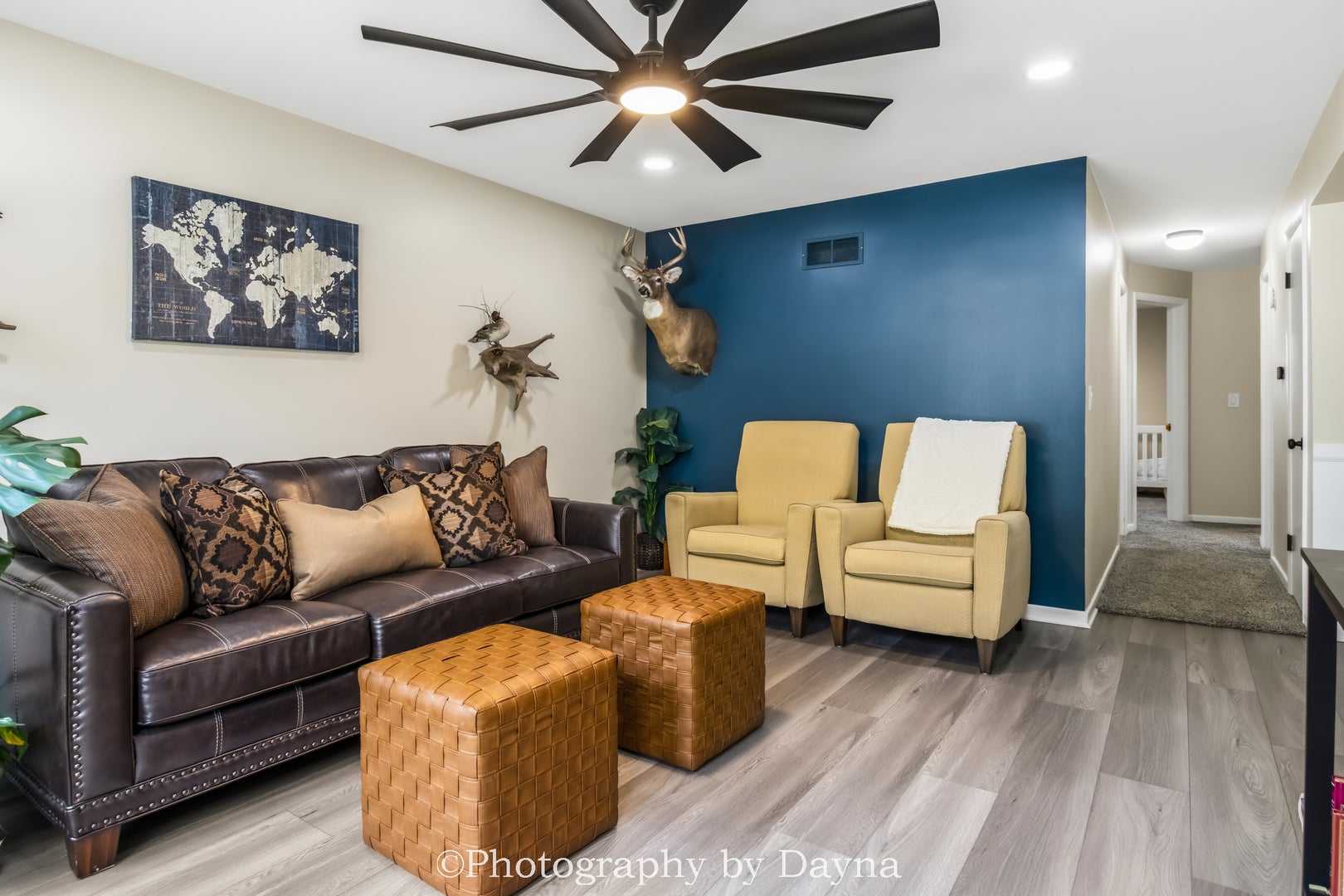 254 W Country Court