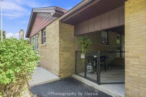 Tiny photo for 254 W Country Court, Bourbonnais, IL 60914 (MLS # 12747028)