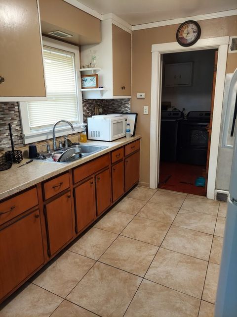 Tiny photo for 14636 Clark Street, Dolton, IL 60419 (MLS # 12362076)