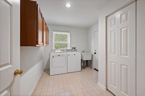 Tiny photo for 4312 Ivy Lane, Glenview, IL 60026 (MLS # 12702303)