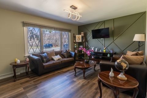 Tiny photo for 6737 104th Place, Chicago Ridge, IL 60415 (MLS # 12605000)