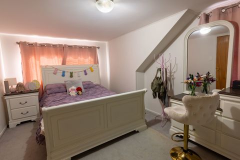 Tiny photo for 6737 104th Place, Chicago Ridge, IL 60415 (MLS # 12605000)