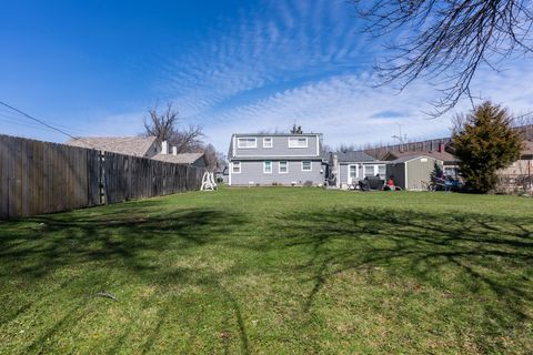 Tiny photo for 6737 104th Place, Chicago Ridge, IL 60415 (MLS # 12605000)