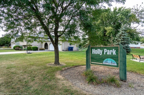Tiny photo for 1810 71st Street, Darien, IL 60561 (MLS # 12755617)