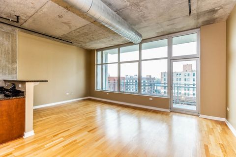 Tiny photo for 50 E 16th Street #814, Chicago, IL 60616 (MLS # 12553942)