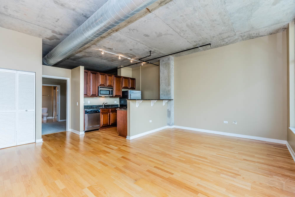 50 E 16th Street 814