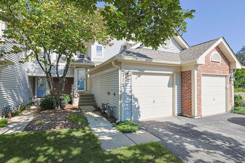 Photo of 712 Shady Oaks Court, Elgin, IL 60120 (MLS # 12462919)