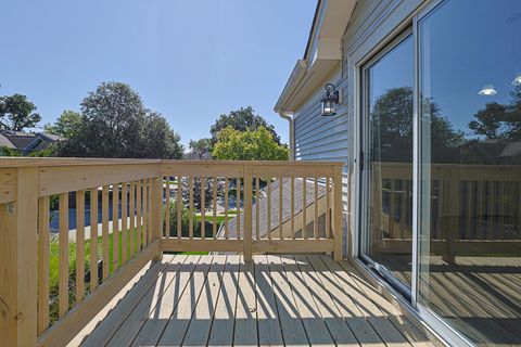 Tiny photo for 712 Shady Oaks Court, Elgin, IL 60120 (MLS # 12462919)