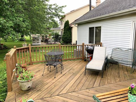Tiny photo for 162 N Canyon Drive, Bolingbrook, IL 60490 (MLS # 12419618)