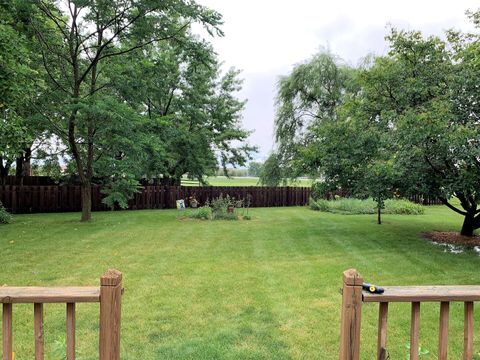Tiny photo for 162 N Canyon Drive, Bolingbrook, IL 60490 (MLS # 12419618)