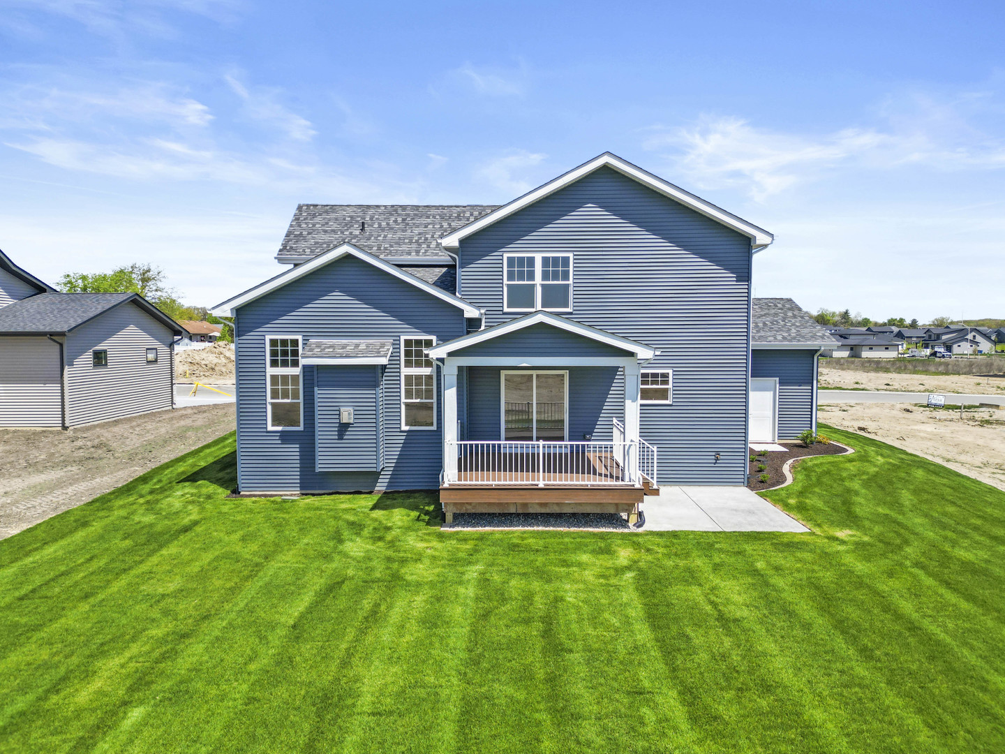 5955 W 135th Place