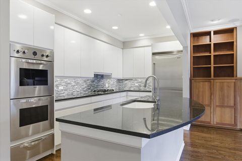 Tiny photo for 2017 N LINCOLN Avenue #H, Chicago, IL 60614 (MLS # 12599294)