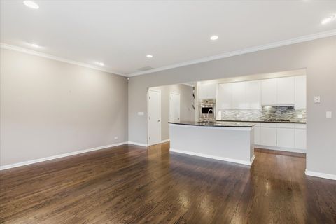 Tiny photo for 2017 N LINCOLN Avenue #H, Chicago, IL 60614 (MLS # 12599294)