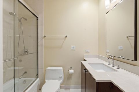 Tiny photo for 2017 N LINCOLN Avenue #H, Chicago, IL 60614 (MLS # 12599294)