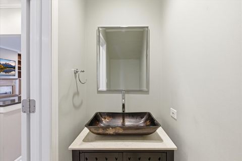 Tiny photo for 2017 N LINCOLN Avenue #H, Chicago, IL 60614 (MLS # 12599294)