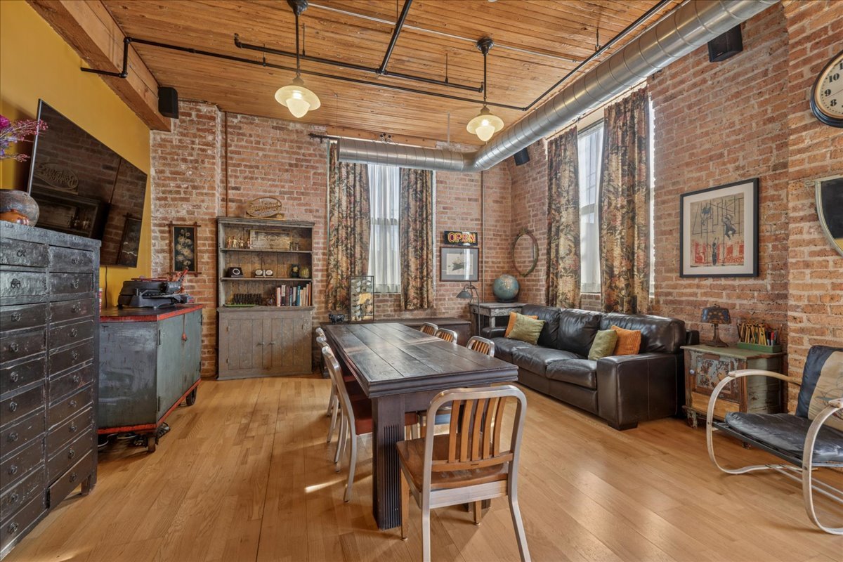 3500 S Sangamon Street 109, Chicago, IL, 60609 4 3500 S Sangamon Street 109