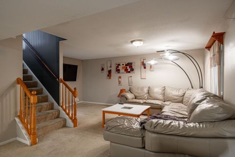 Tiny photo for 823 Anchor Court, Bartlett, IL 60103 (MLS # 12427752)