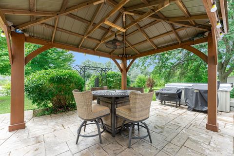 Tiny photo for 823 Anchor Court, Bartlett, IL 60103 (MLS # 12427752)