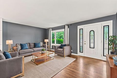 Tiny photo for 823 Anchor Court, Bartlett, IL 60103 (MLS # 12427752)
