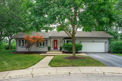 Tiny photo for 823 Anchor Court, Bartlett, IL 60103 (MLS # 12427752)