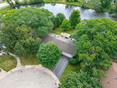 Tiny photo for 823 Anchor Court, Bartlett, IL 60103 (MLS # 12427752)