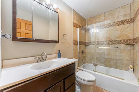 Tiny photo for 823 Anchor Court, Bartlett, IL 60103 (MLS # 12427752)