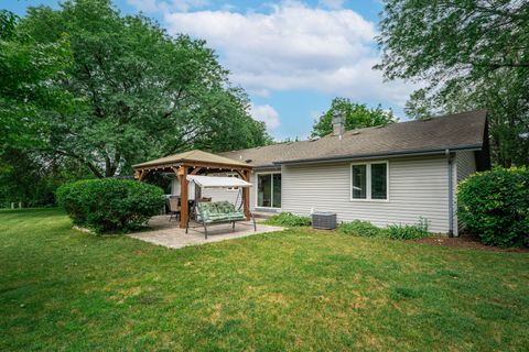 Tiny photo for 823 Anchor Court, Bartlett, IL 60103 (MLS # 12427752)