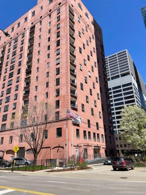 345 N Canal Street 1204 Chicago IL 60606