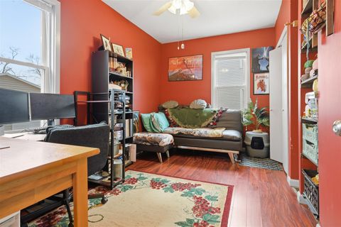 Tiny photo for 921 W Wood Street, Bloomington, IL 61701 (MLS # 12583008)