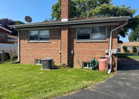 Tiny photo for 9521 S Knox Avenue, Oak Lawn, IL 60453 (MLS # 12748056)