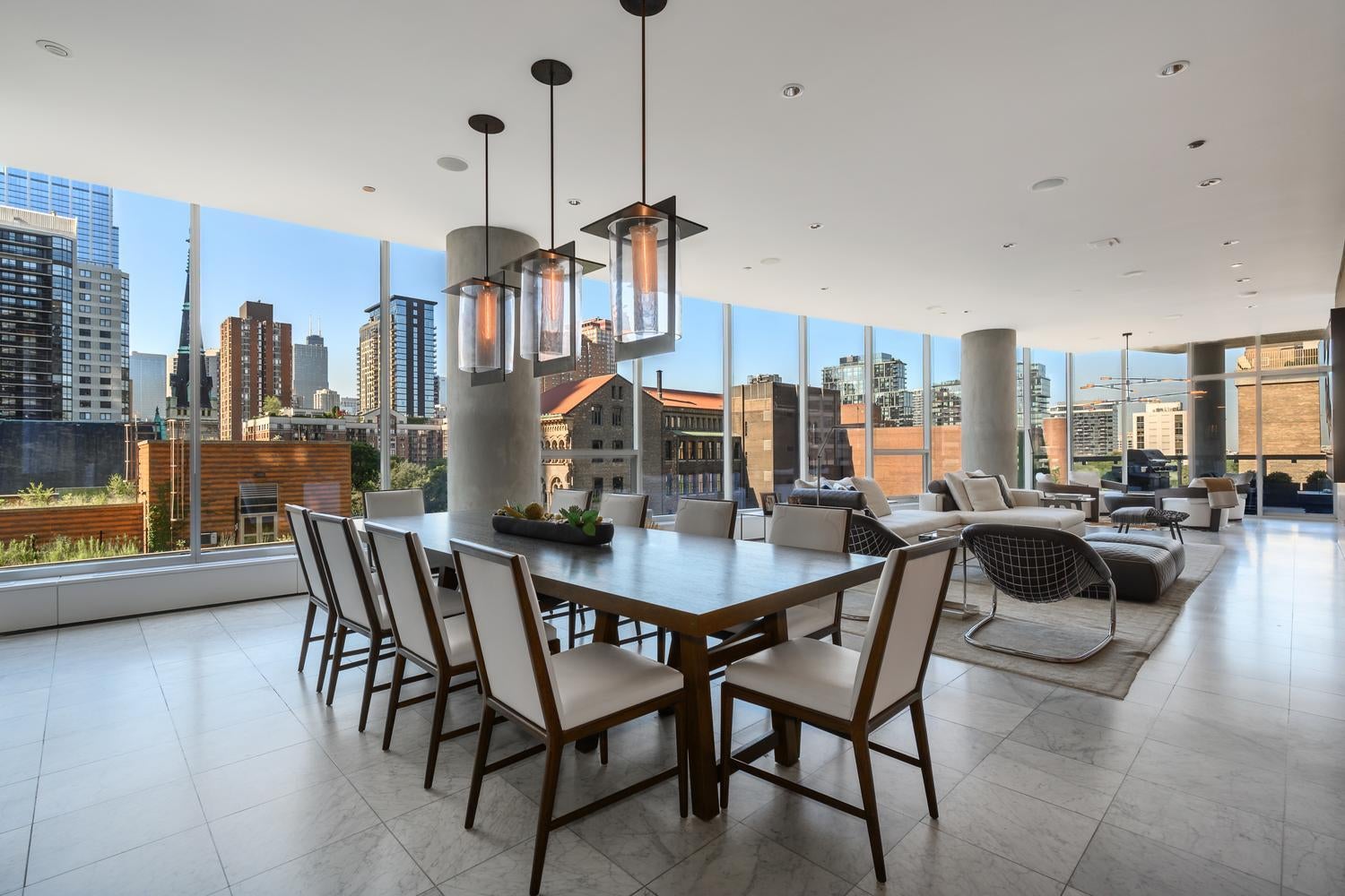 30 W Oak Street 7B