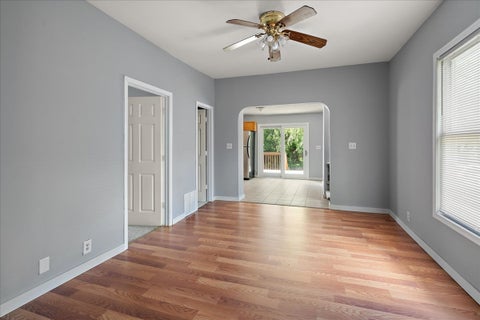 Tiny photo for 847 Bowditch Avenue, Aurora, IL 60506 (MLS # 12655691)