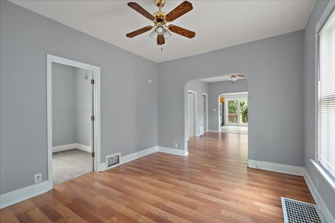 Tiny photo for 847 Bowditch Avenue, Aurora, IL 60506 (MLS # 12655691)