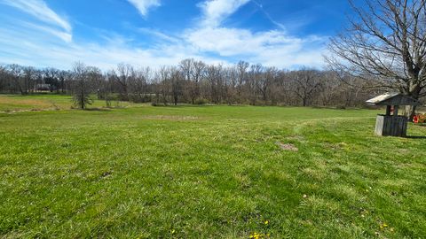 Tiny photo for 15019 N Illnois Hwy 37, Mt Vernon, IL 62864 (MLS # 12583279)