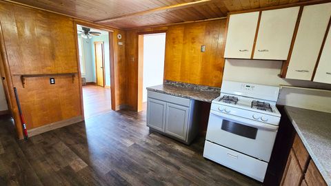 Tiny photo for 15019 N Illnois Hwy 37, Mt Vernon, IL 62864 (MLS # 12583279)