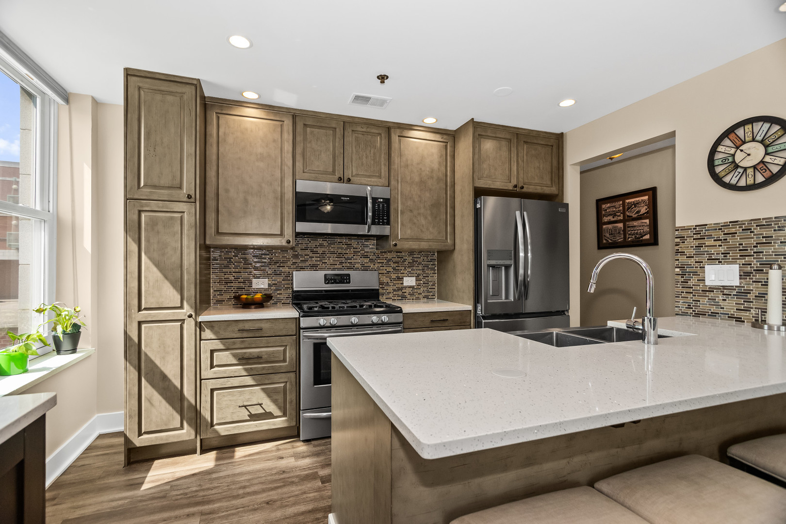 400 Village Circle 103