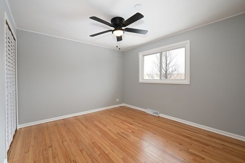 Tiny photo for 1210 N WHEELING Road, Mount Prospect, IL 60056 (MLS # 12558201)