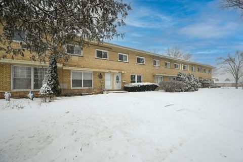 Photo of 1210 N WHEELING Road, Mount Prospect, IL 60056 (MLS # 12558201)