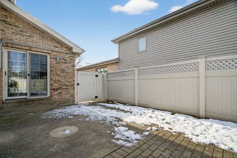 Tiny photo for 7340 W 115th Street, Worth, IL 60482 (MLS # 12532557)