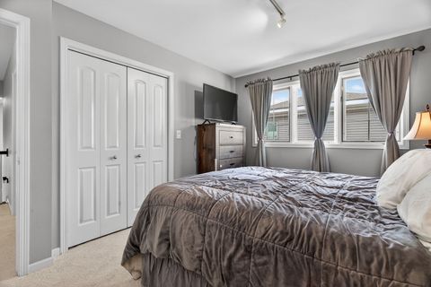 Tiny photo for 7340 W 115th Street, Worth, IL 60482 (MLS # 12532557)